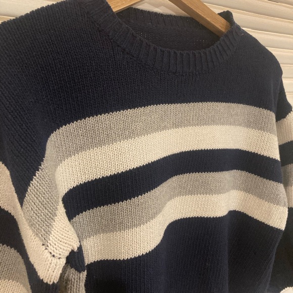 Crop Knit Half Sleeve Striped Sweater Size XS or Small - Picture 2 of 4